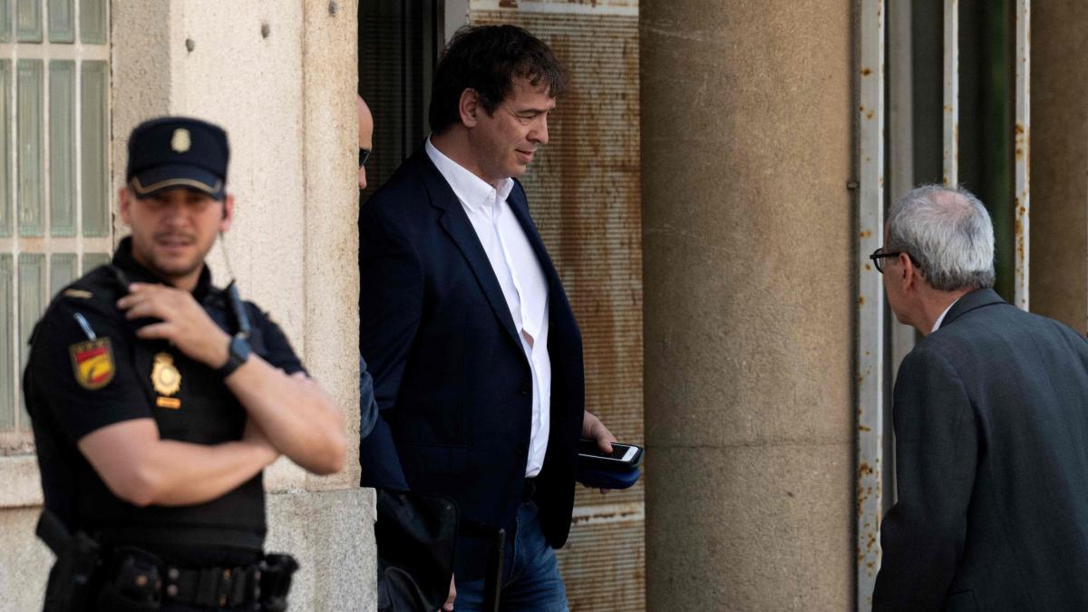 David Sánchez declara en el juicio por la presunta irregularidad en su contratación en Badajoz