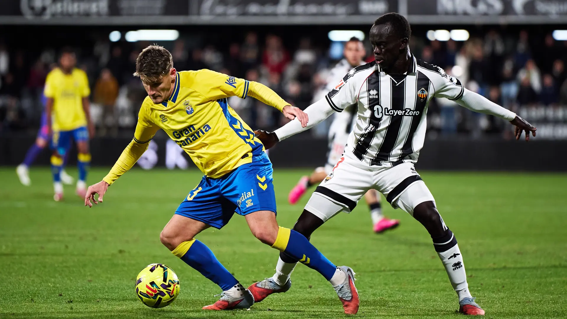 La historia de superación de Awer Mabil: de nacer en un campo de refugiados a jugar su segundo mundial