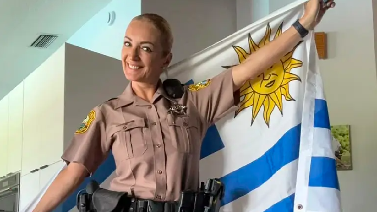 La sheriff uruguaya que hizo llorar a un estadio: su himno se volvió viral en el Mundial