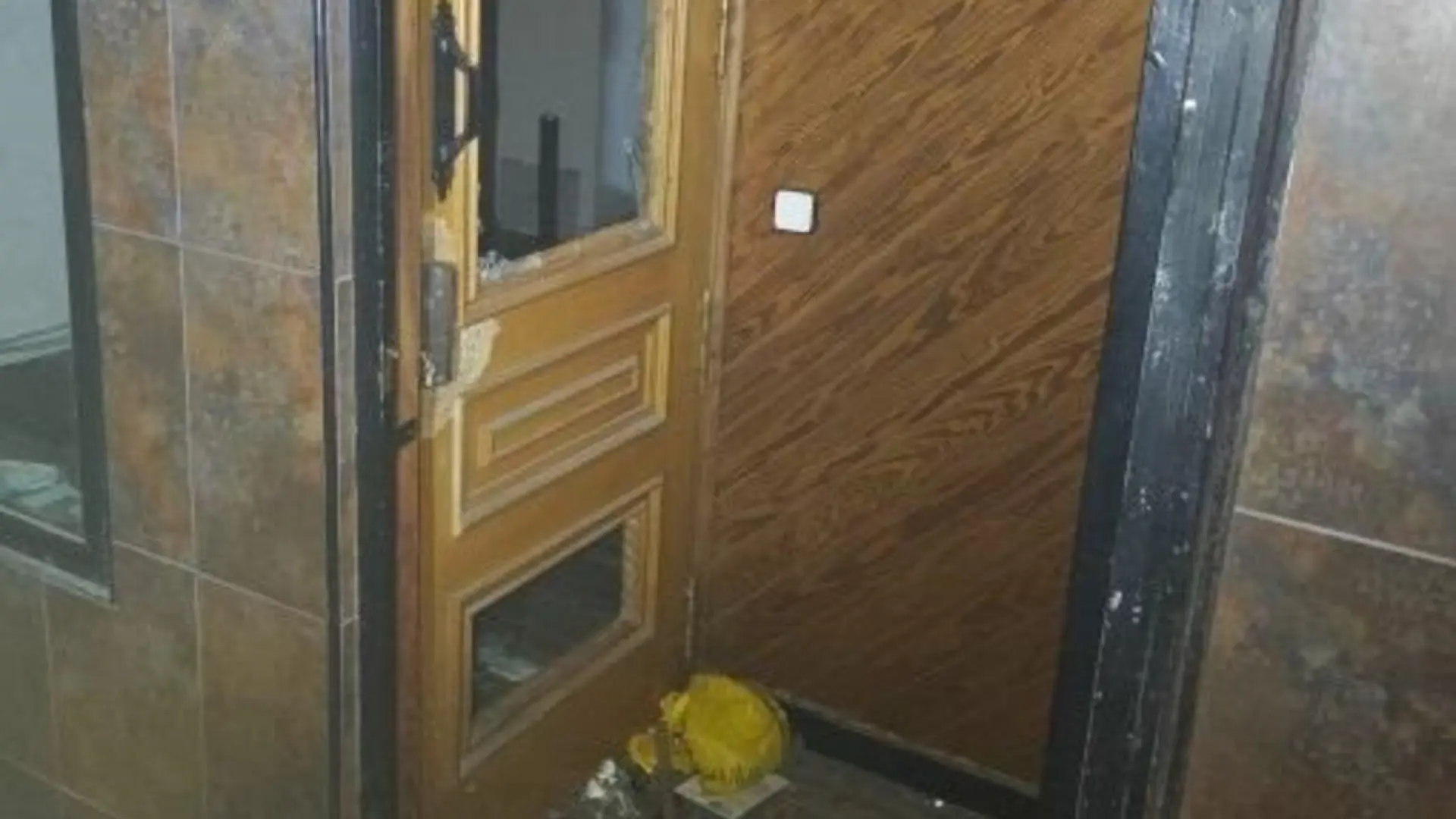 Detenidos dos hombres 'in fraganti' en un robo a un estudio de tatuajes de Tetuán