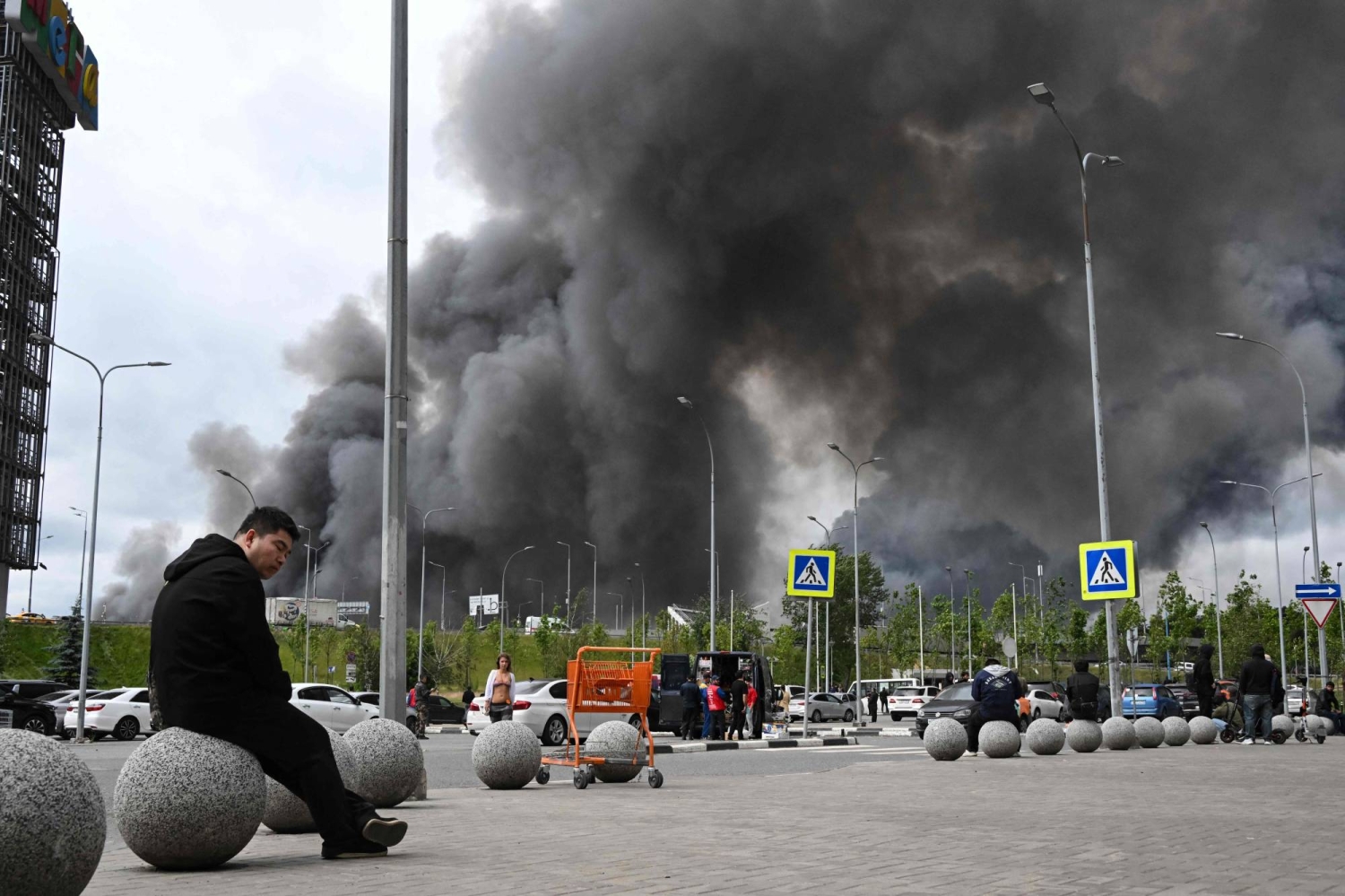 Ukraine hits Moscow refinery in large-scale drone attack on Russian capital