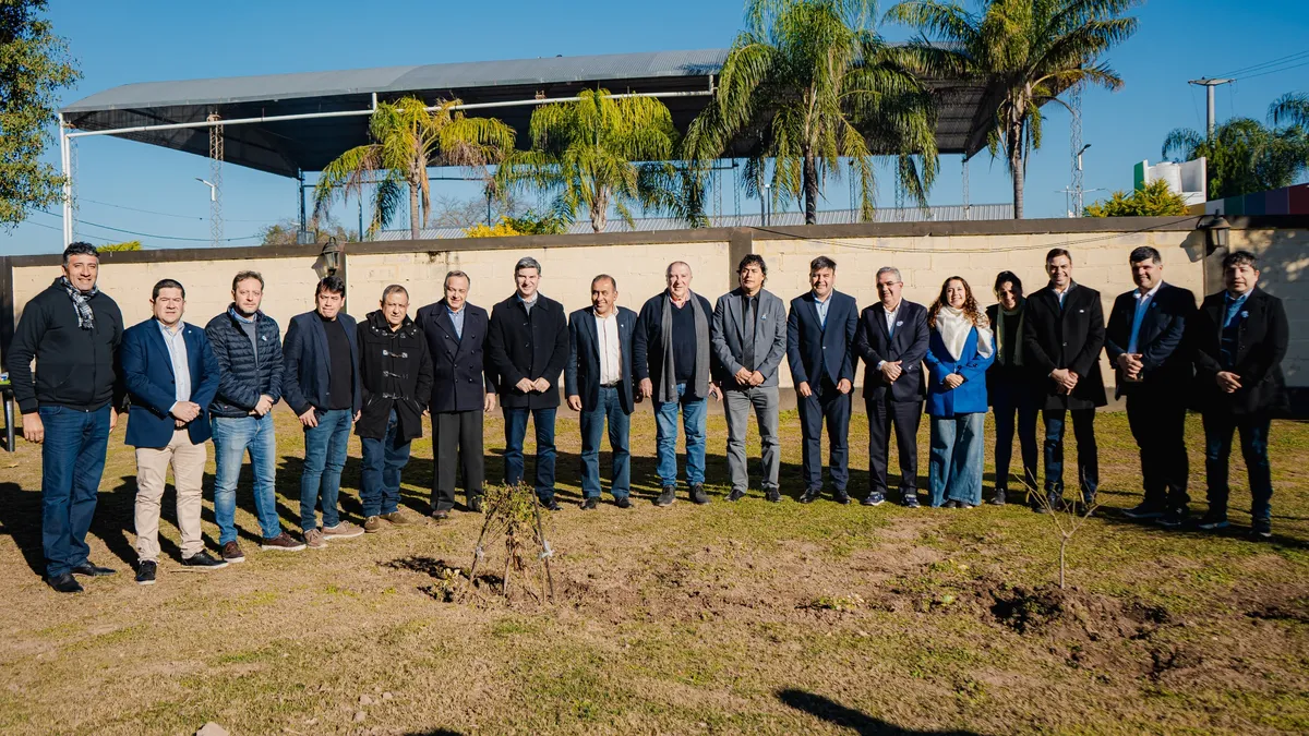 Jalil coordinó auxilio financiero para que los municipios puedan pagar el aguinaldo