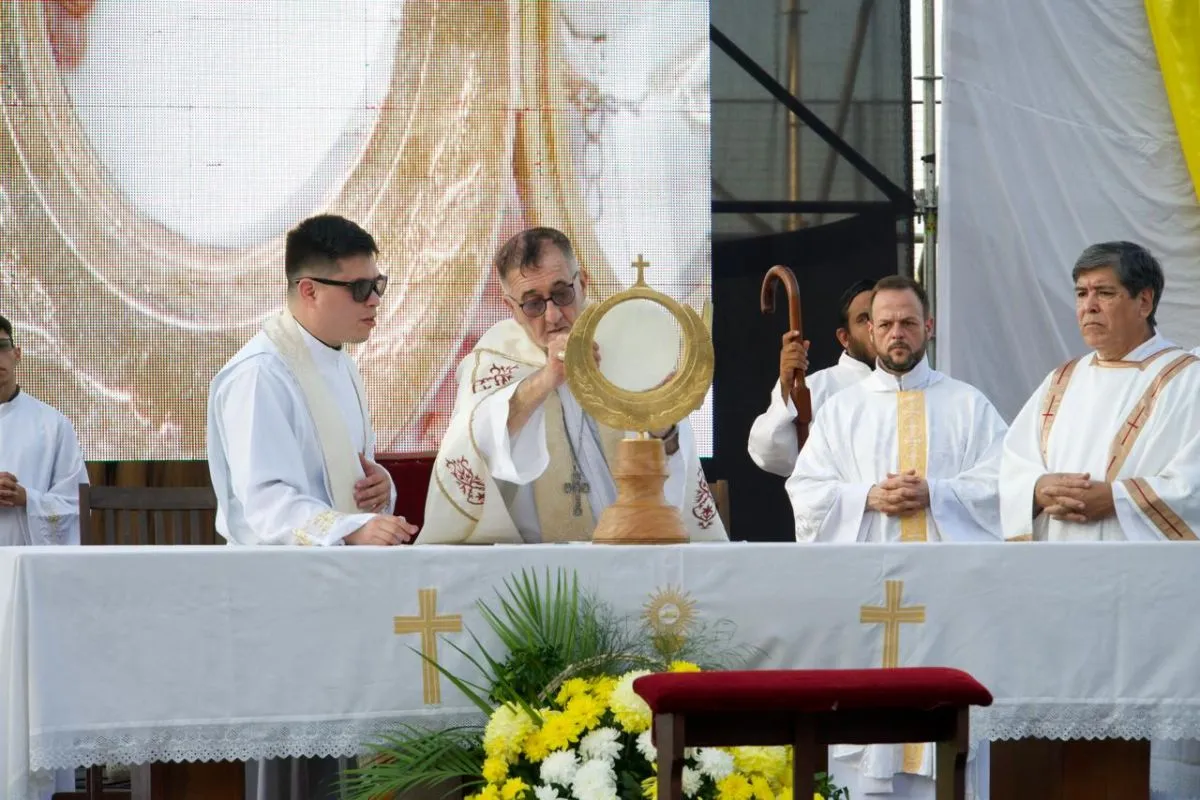 Corpus Christi con un fuerte mensaje sobre la pobreza y el individualismo