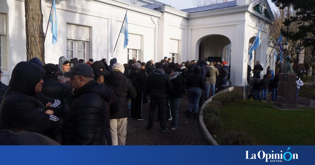 Conflicto policial en Santa Cruz: la Justicia analiza temerarios mensajes entre los manifestantes