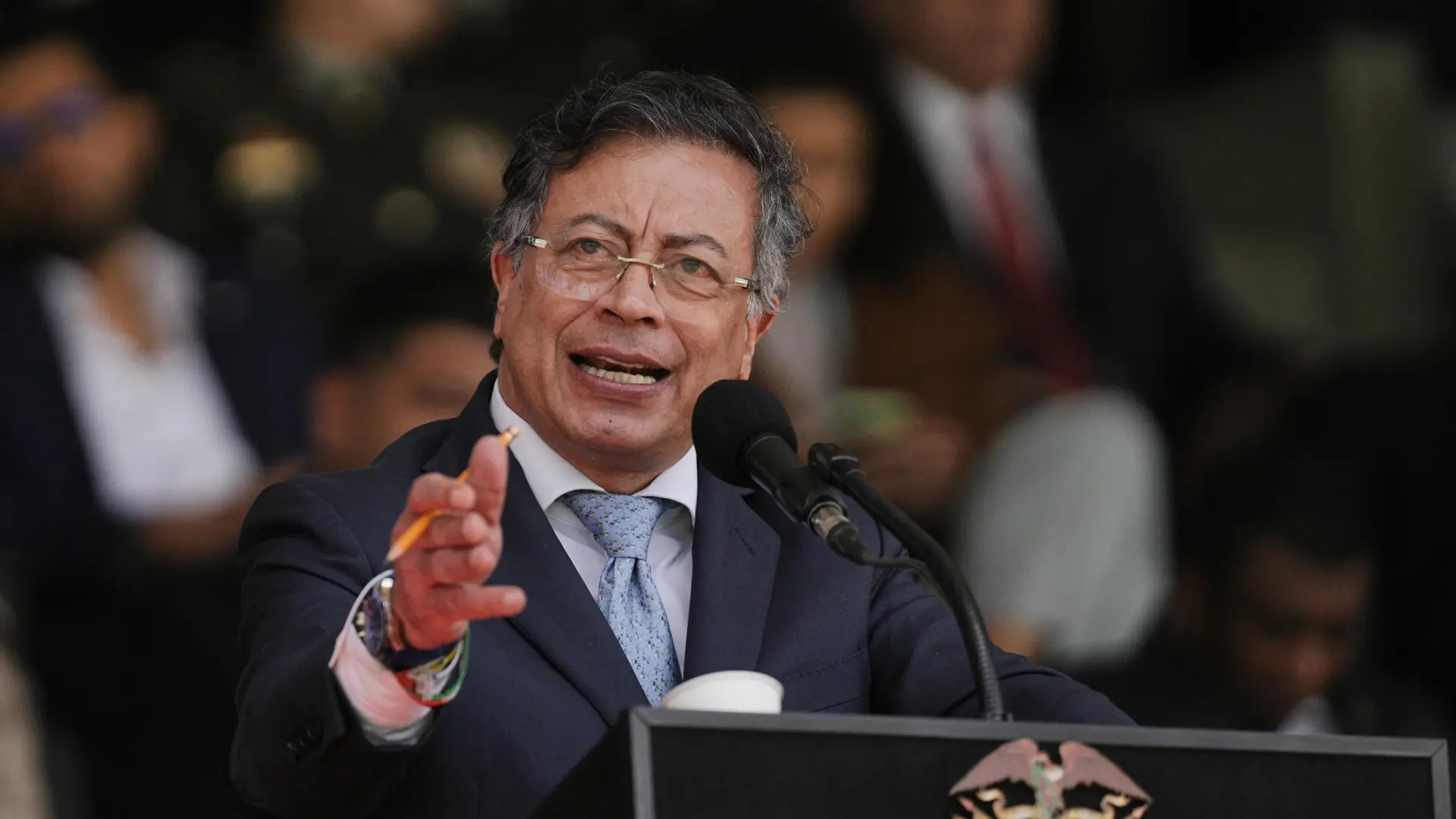 Piden la "suspensión provisional" del cargo al presidente Gustavo Petro hasta después de las elecciones en Colombia