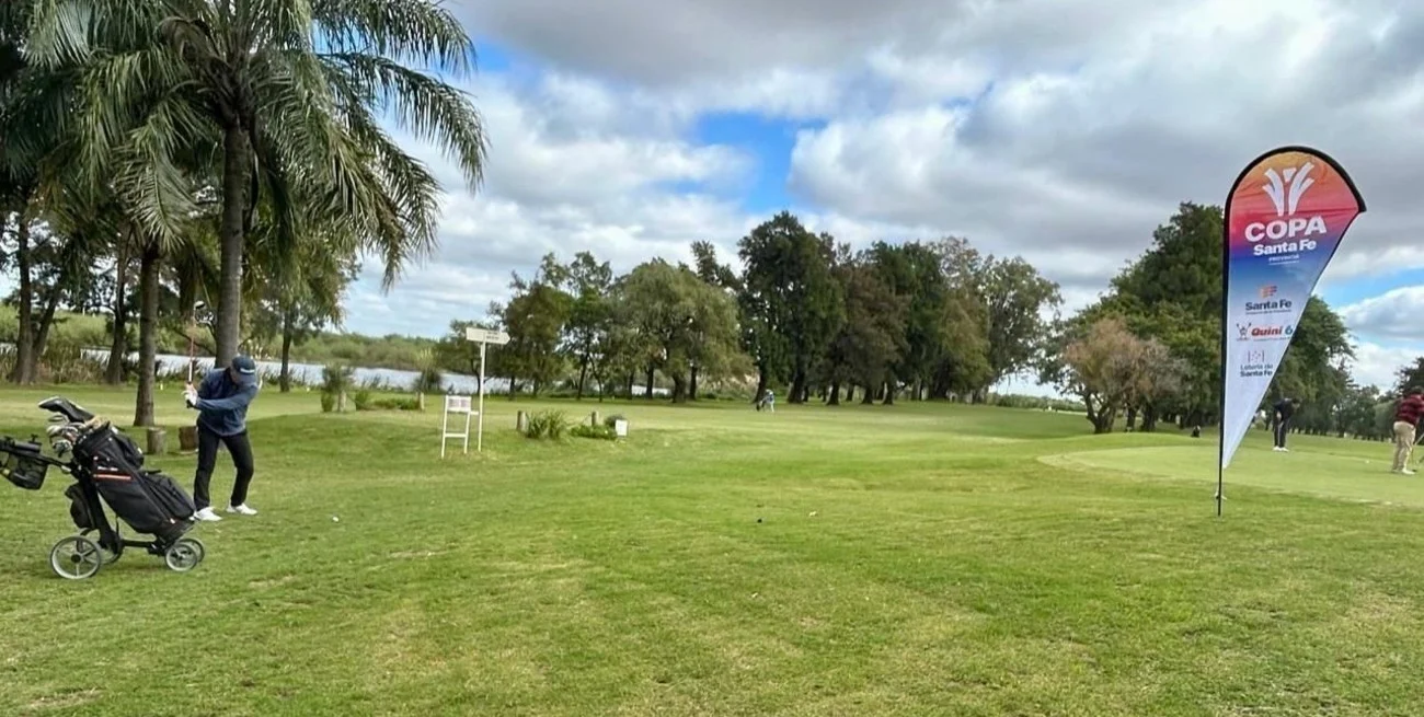 Fútbol femenino, pádel y golf animan la agenda durante el fin de semana largo