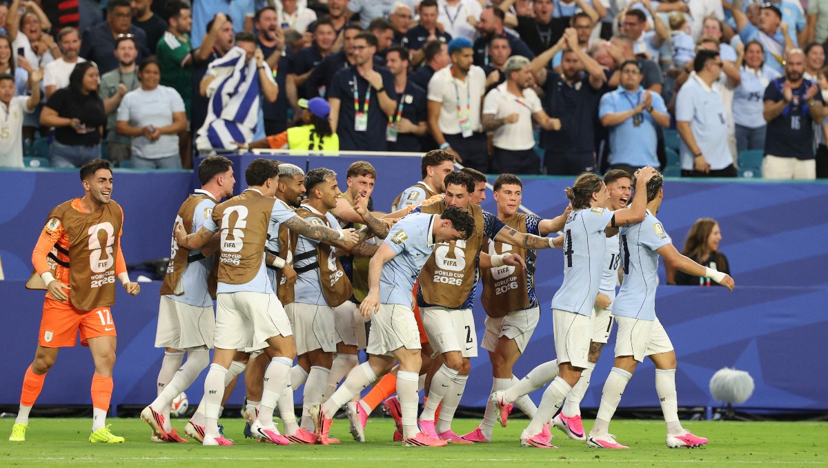 Uruguay rescata el empate a un gol contra Arabia Saudita