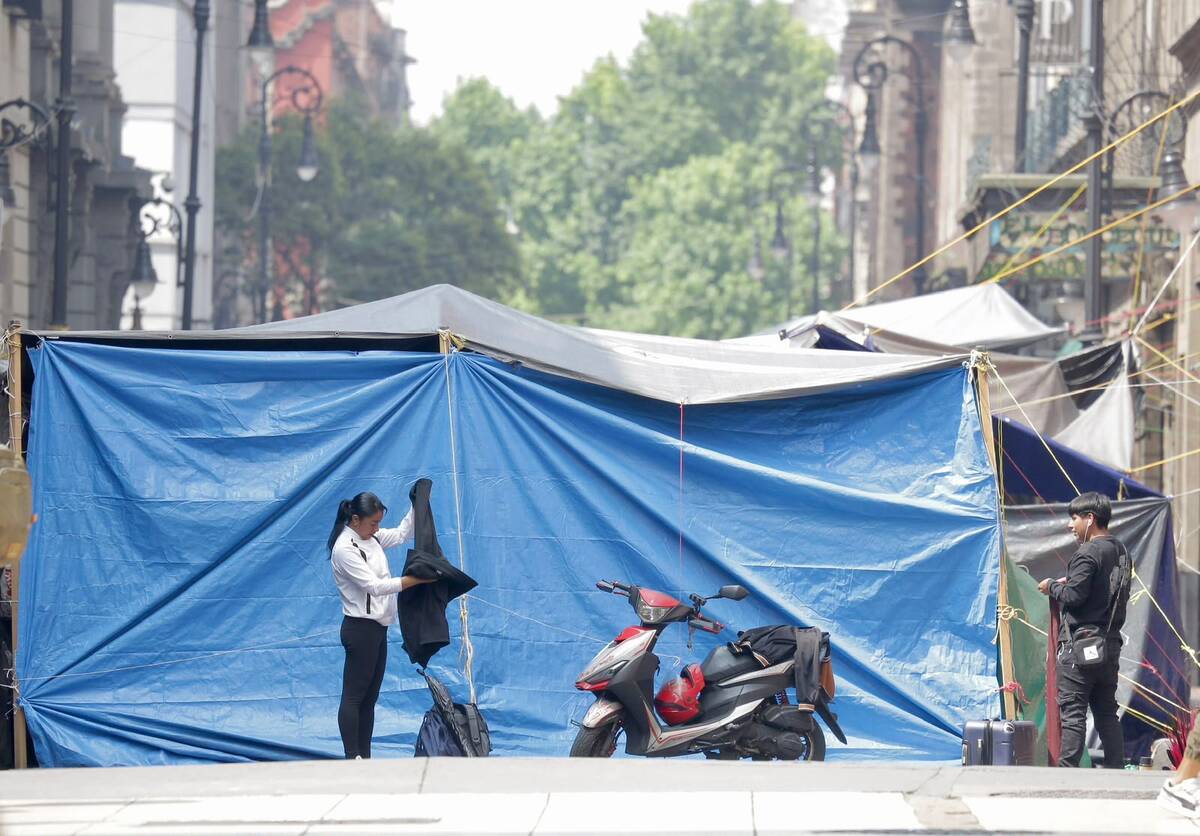 CNTE inicia retiro de plantón en CdMx tras jornada de protestas