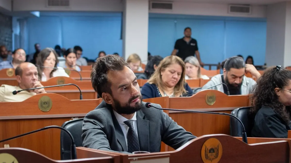 Exequiel Moreno impulsa un proyecto para que la inscripción docente sea 100% digital en Catamarca