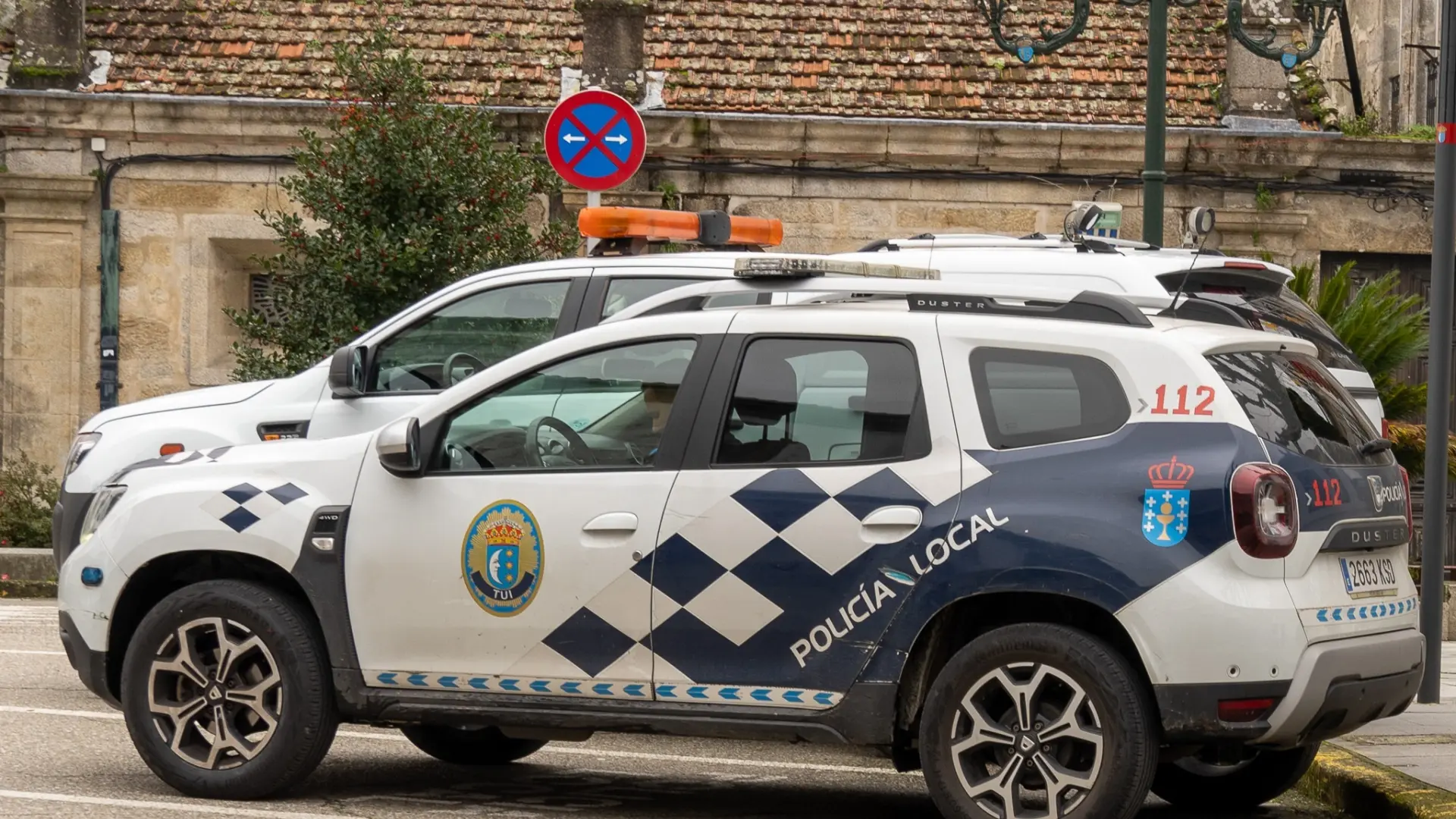 Detienen a un hombre por agredir a otro con un machete durante una pelea familiar en Cangas