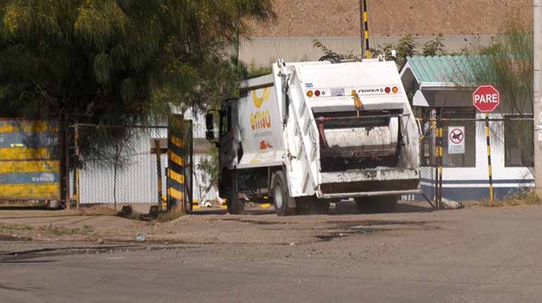La basura vuelve a ingresar al botadero de K'ara K'ara por disposición de la justicia