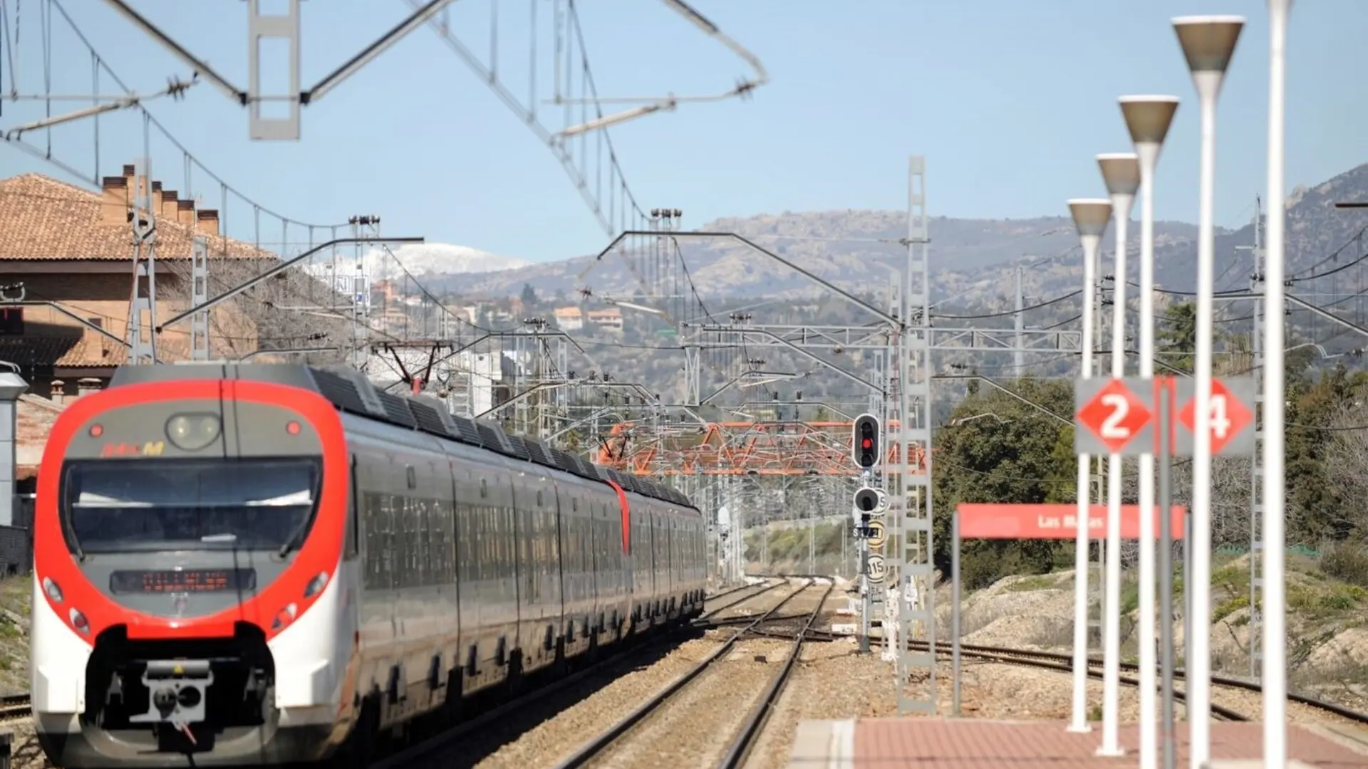 El padrón se convierte en condición obligatoria del abono transporte en presencia de Renfe y días después de entrar en vigor