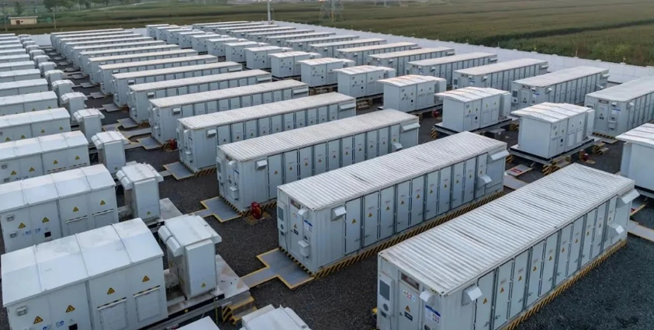Bonaerenses recurren a megabaterías para su sistema eléctrico