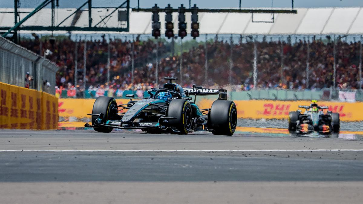 De un despiste a falta de velocidad: Los problemas de George Russell en Silverstone