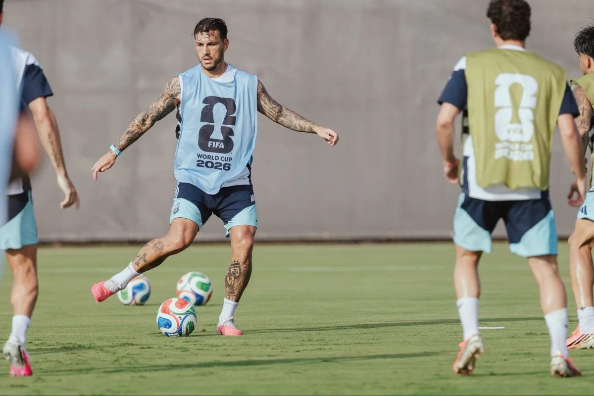 Scaloni prepara cambios en el equipo para los octavos ante Egipto