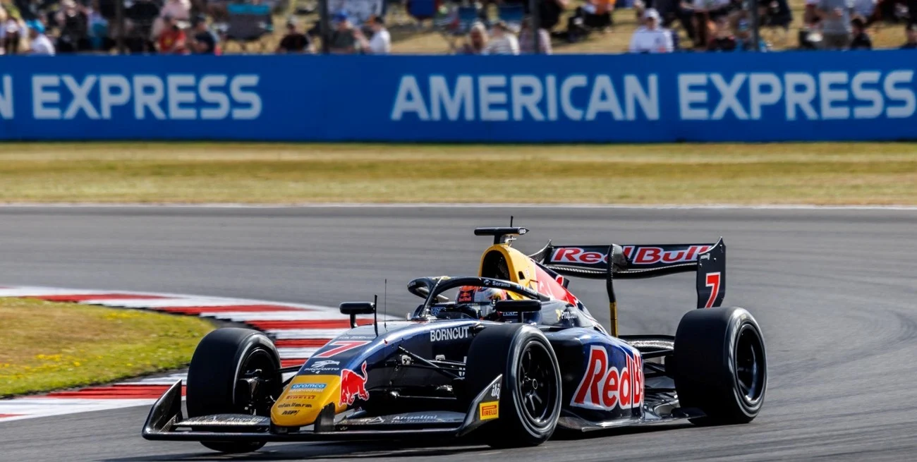Colnaghi no encontró espacios para avanzar y cerró la Sprint de Silverstone en el 15° puesto