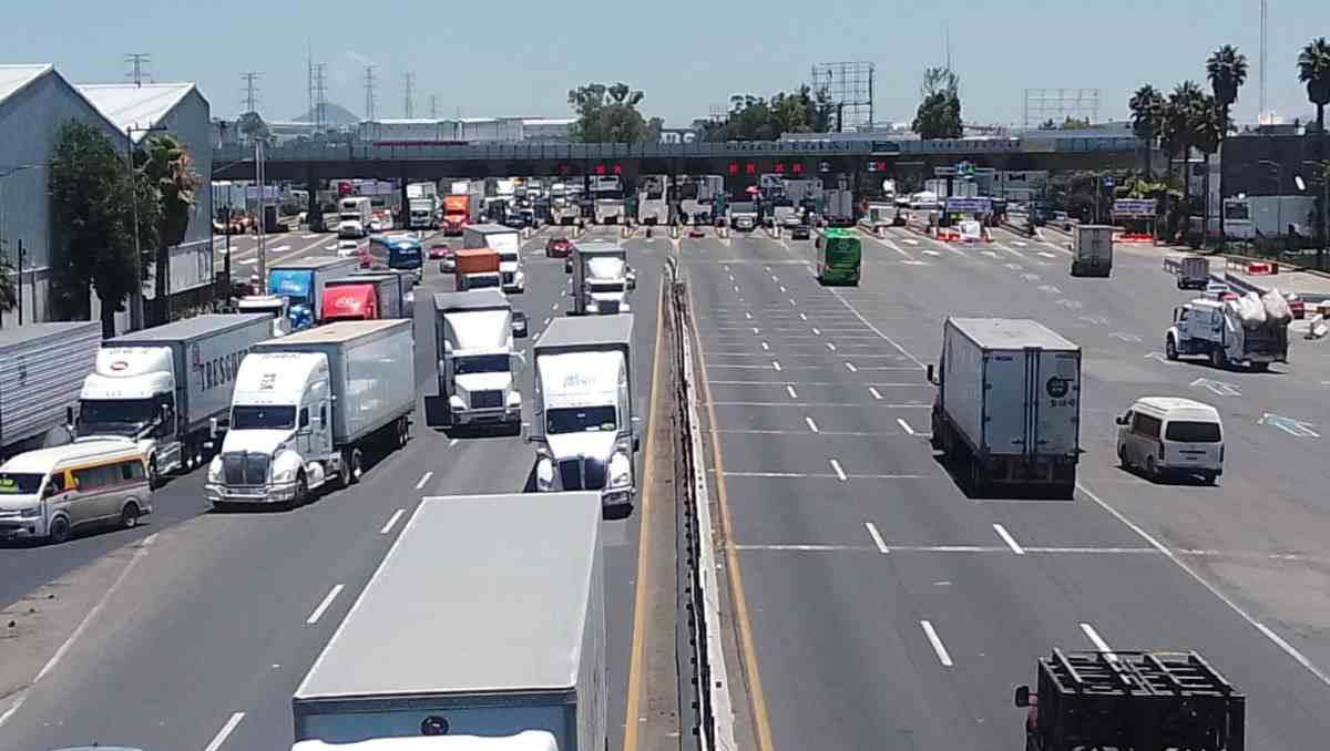 Transportistas Cuautitlán Izcalli anuncian bloqueo en México