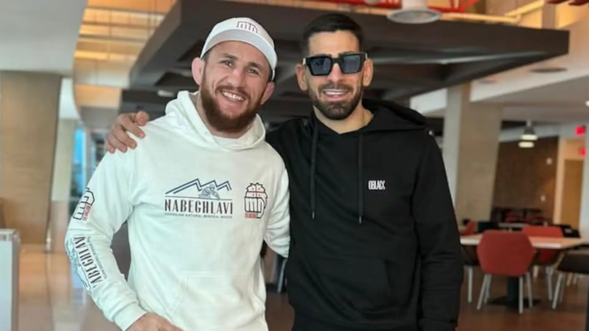 Merab Dvalishvili, amigo de Topuria, insiste en que Justin Gaethje no jugó limpio: "Dejó el dedo extendido"