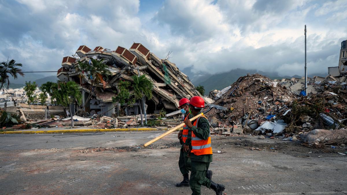Restaurantes operan como centros médicos y veterinarios tras terremotos en Venezuela