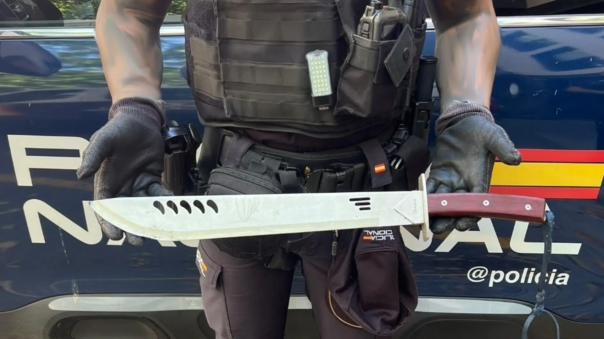 Detenido en Palma tras perseguir con un machete a su expareja, a la que llevaba meses amenazando de muerte