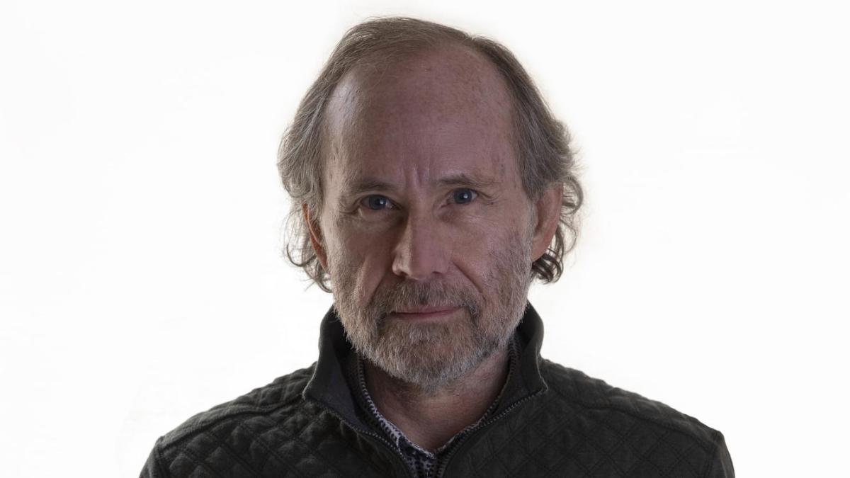 Resuenan los habitantes de un paisaje memorioso en la novela de Toledano