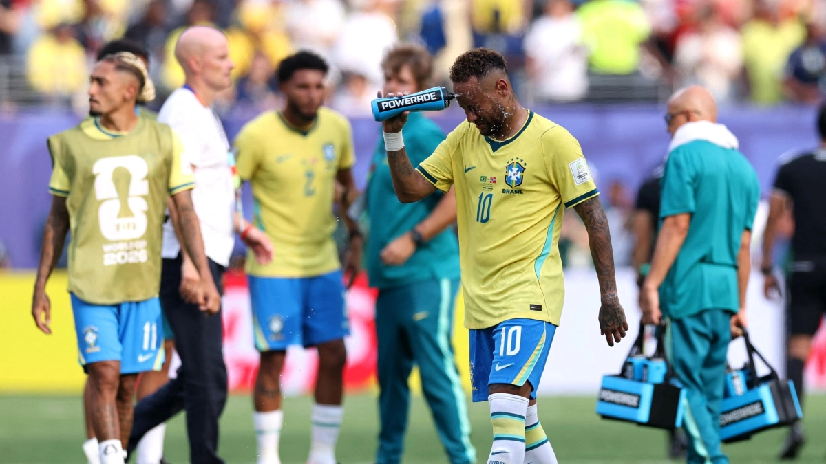 Neymar, tras el golpe de la eliminación en el Mundial, anuncia su retiro de la selección Brasil