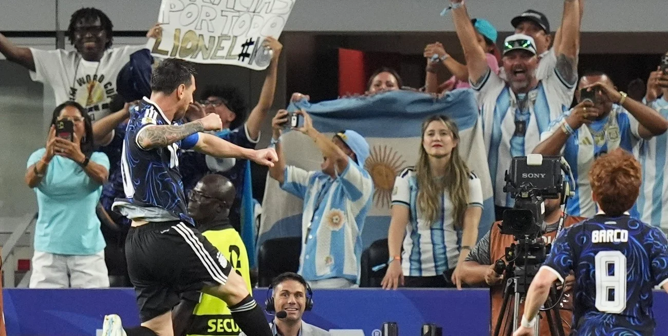 Una foto, un salto de Messi a lo Maradona y el "gracias" eterno