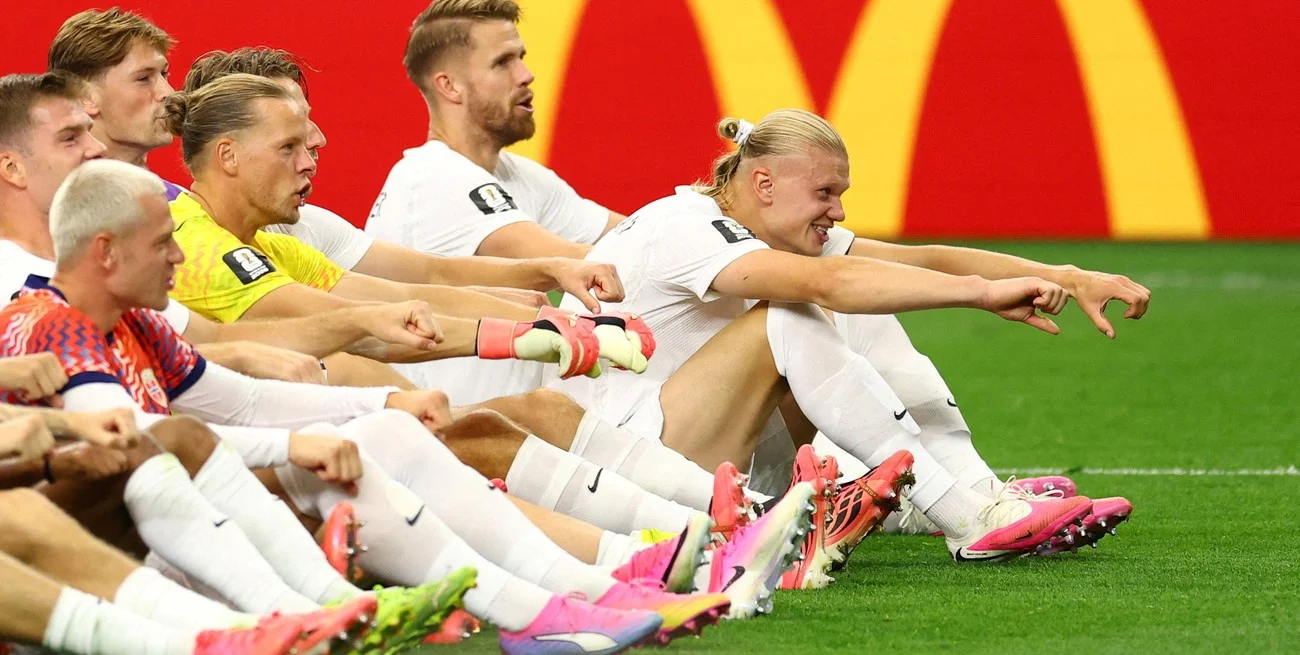 Brasil-Noruega y México-Inglaterra animan una nueva jornada de octavos de final