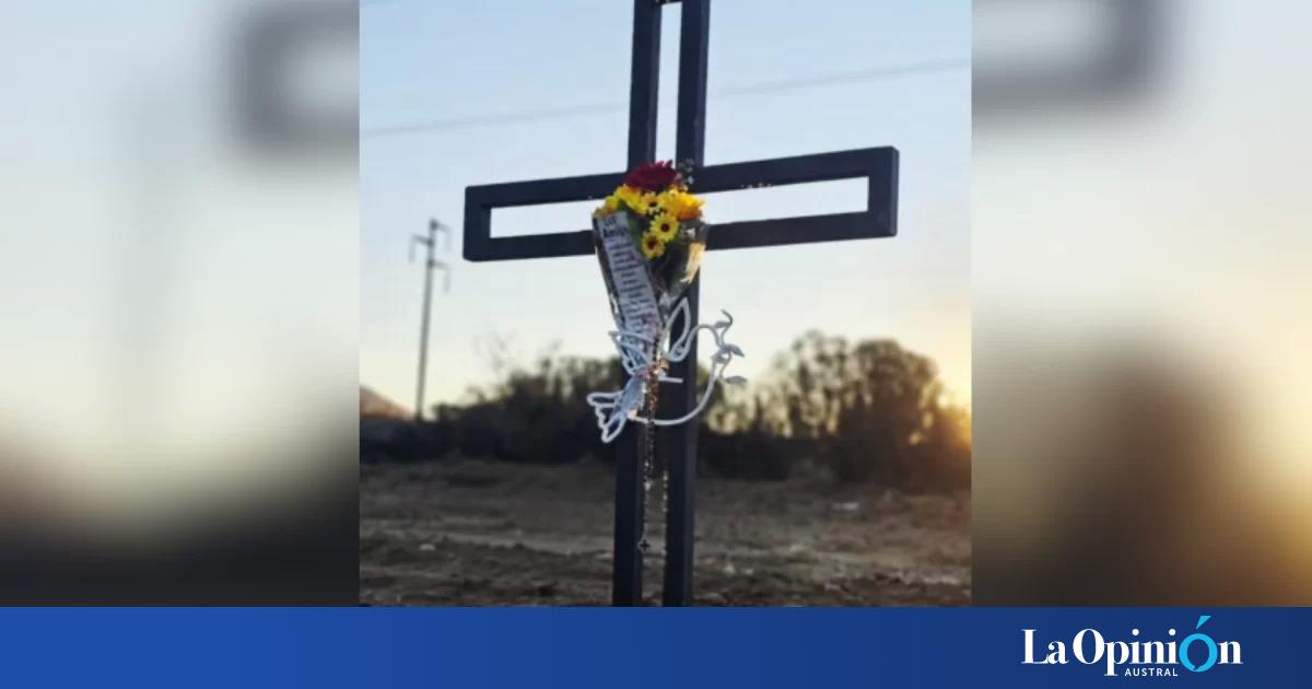 A un mes de la muerte del subcomisario Gabriel Trujillo, colocaron una cruz en el lugar del accidente