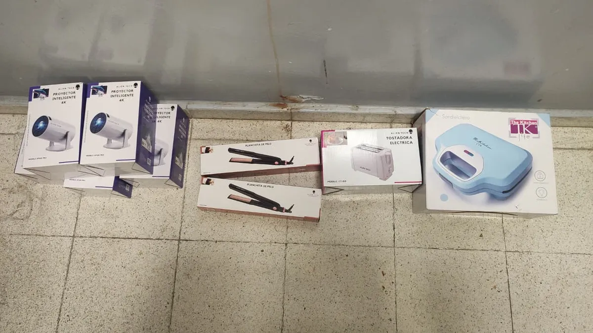 Detuvieron a dos jóvenes cuando intentaban robar un mayorista en Capital