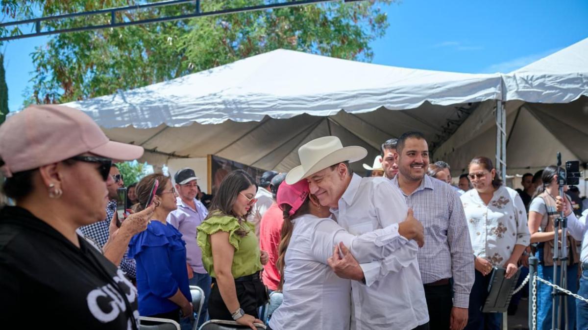 Fortalece Alfonso Durazo infraestructura urbana y educación en jornada por el noroeste de Sonora
