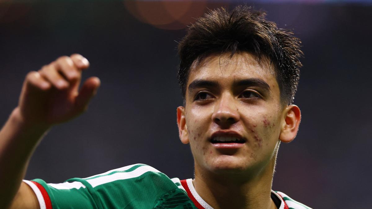 Gilberto Mora deslumbra al mundo; los elogios de Henry e Ibrahimovic al mexicano