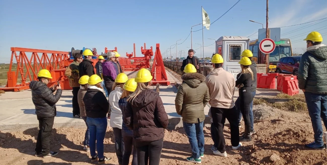 El nuevo puente Santa Fe-Santo Tomé incorporará bicisenda y corredor peatonal: así avanza la obra