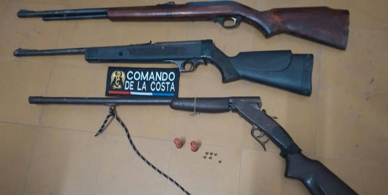 Tres aprehendidos con armas de fuego durante un control policial en San José del Rincón