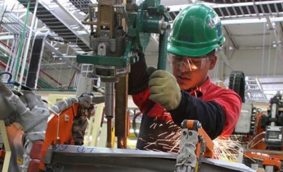Con Milei, la economía de La Pampa se contrajo: menos empleo y empresas