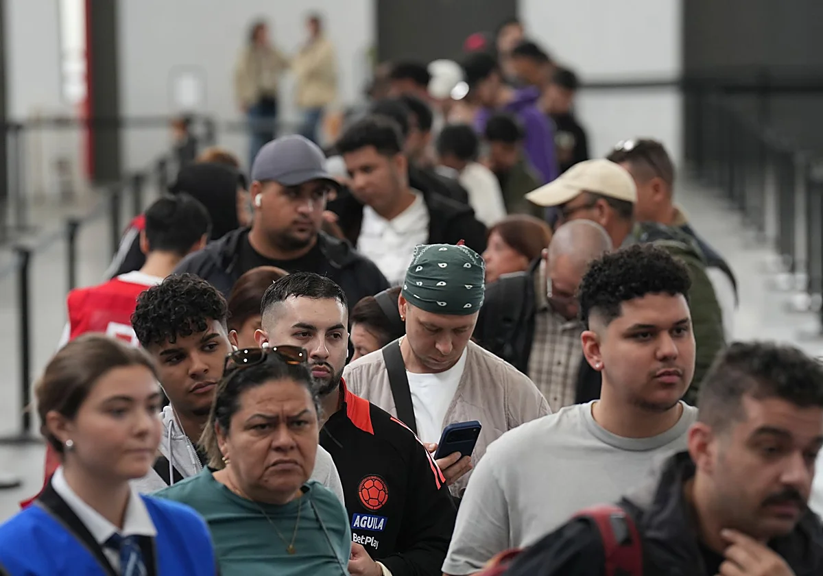 La Policía alerta que la regularización multiplicará por tres el número de inmigrantes en cinco años