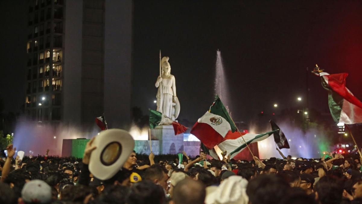 Detienen a 40 personas en Guadalajara durante festejos por triunfo de la selección mexicana