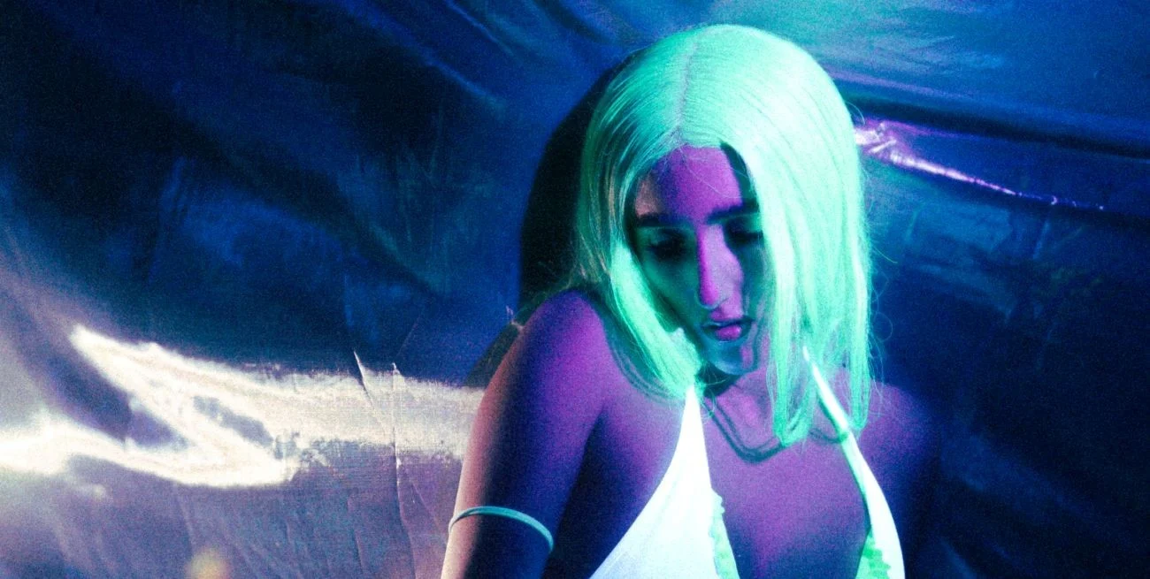 Judeline apuesta por el electro-pop en "Besito"