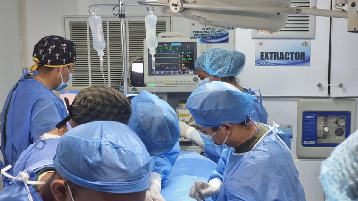 Militares mexicanos realizan cirugía a soldado venezolano en misión humanitaria