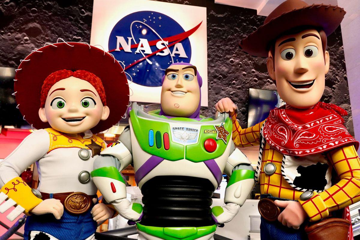 'Toy Story 5' se atrevió a abordar una problemática que no debería ignorarse