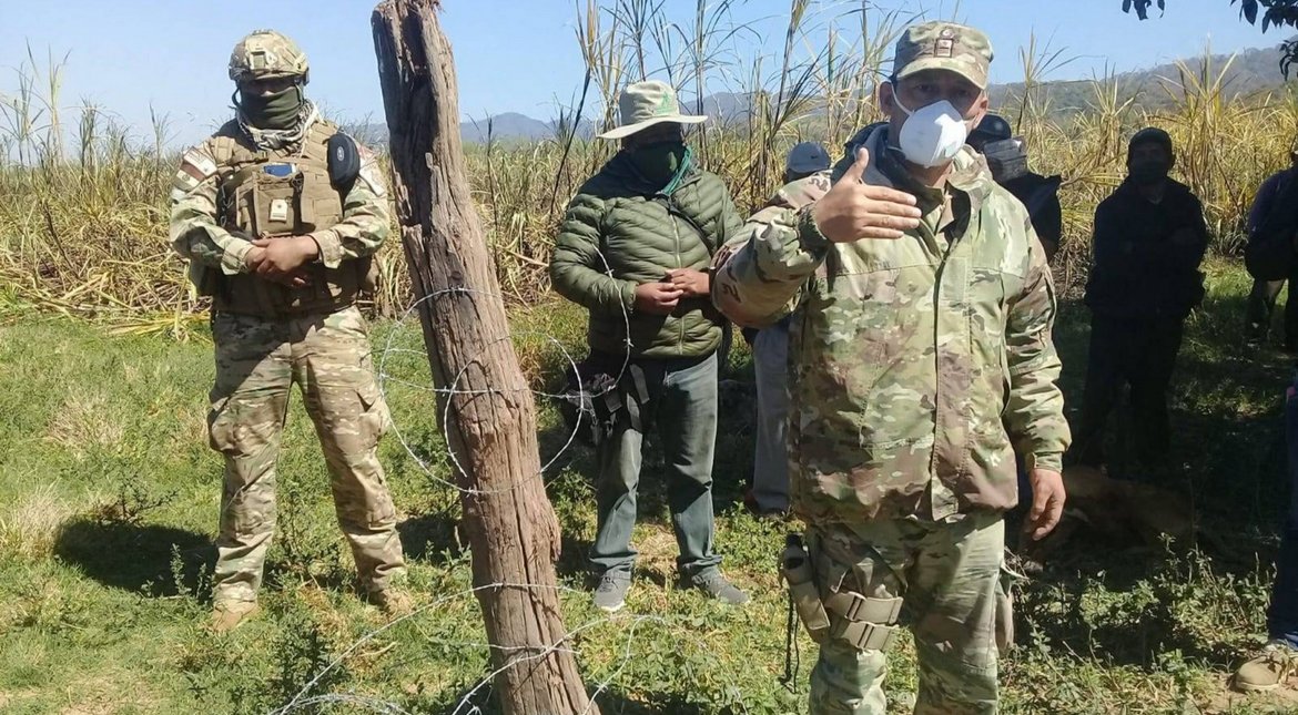 Fuerza antinarco y una orden absurda en la usurpación de tierras salteñas