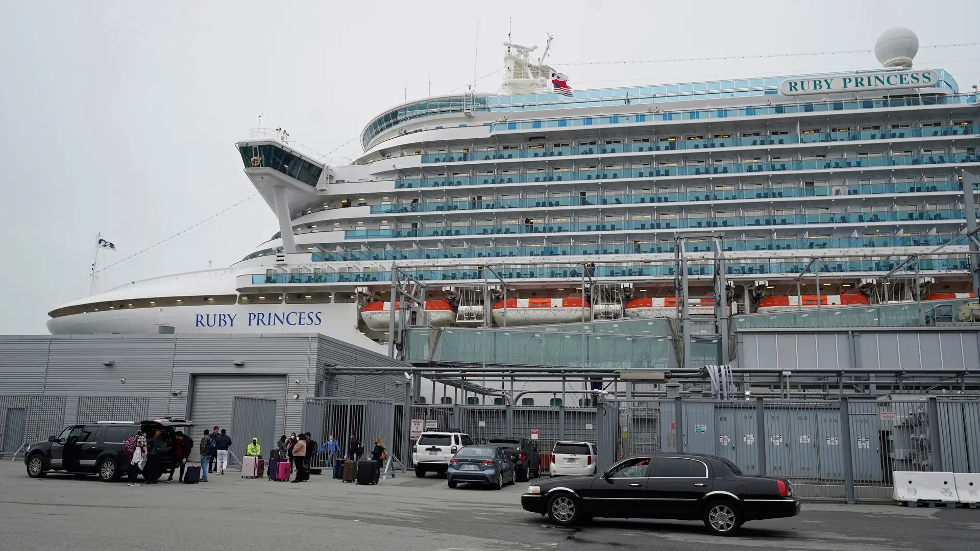 Más de 100 personas se contagian de norovirus en un crucero de California