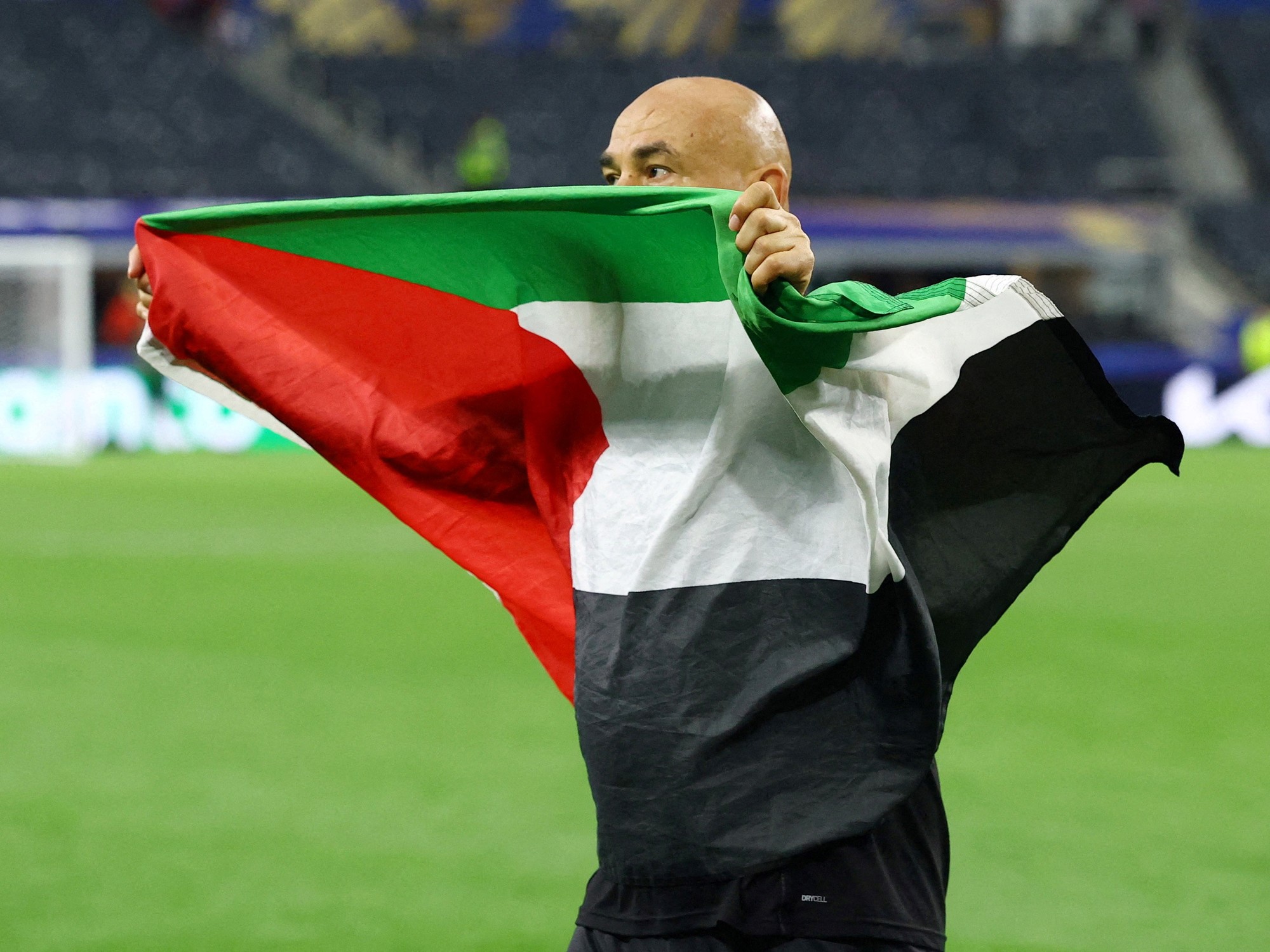 El DT de Egipto, próximo rival de Argentina, tras la clasificación: celebró con una bandera palestina y dedicó el triunfo a Gaza