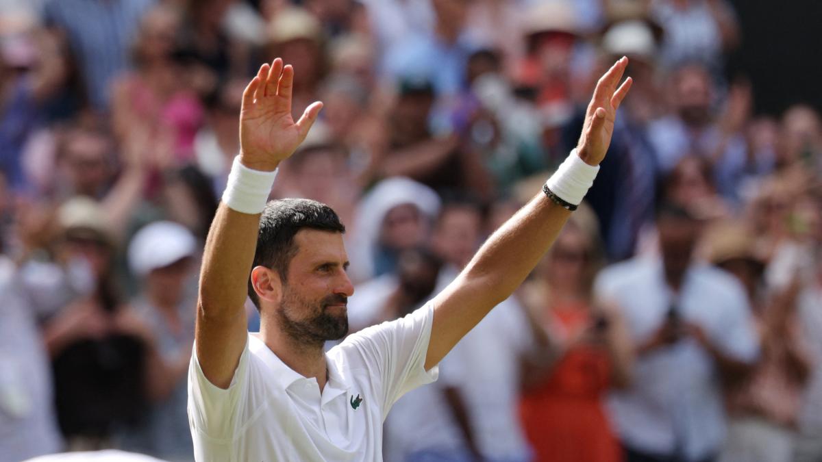 Novak Djokovic rompe récord de Roger Federer y avanza a cuartos de Wimbledon