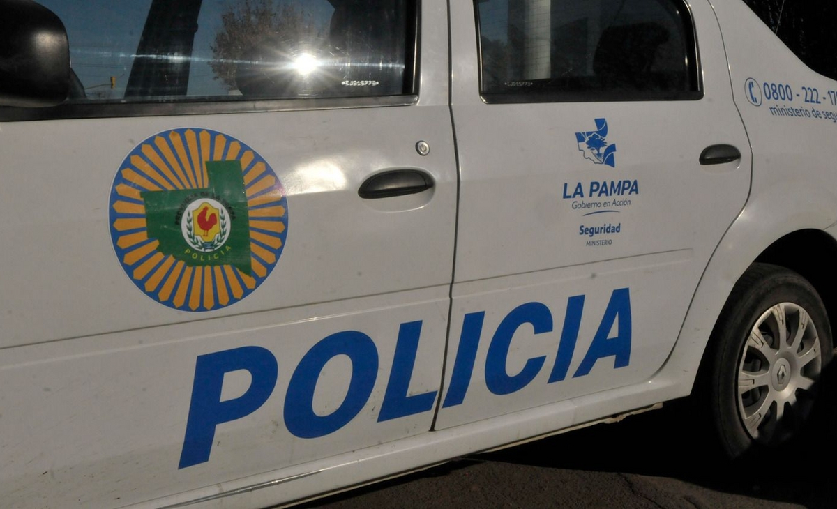 Entraron a una casa y robaron 200 mil dólares | La Arena - Noticias de La Pampa y el país