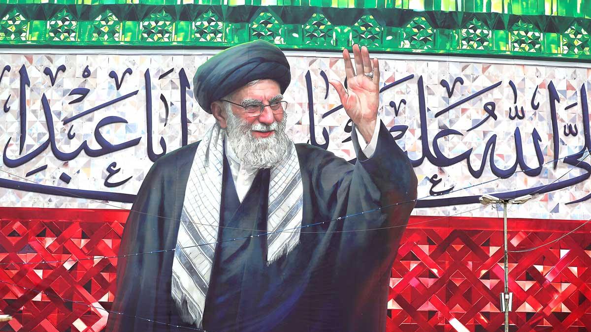 Irán amenaza a EU e Israel si atacan antes o durante el funeral de Alí Jamenei