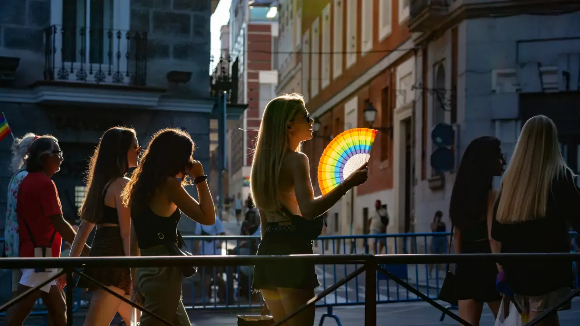 Europa teme al calor... y a las facturas: del 'poder' del aire acondicionado a la falta de árboles y la subida del coste energético