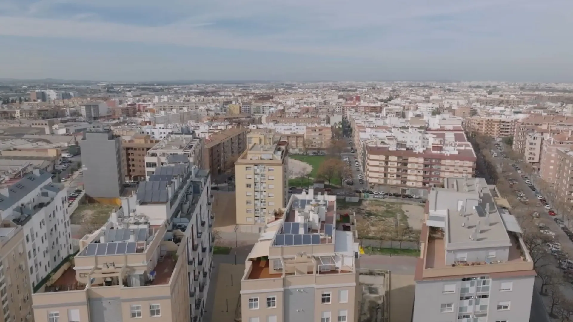 La Comunidad Valenciana presenta un nuevo plan para recuperar viviendas públicas okupadas