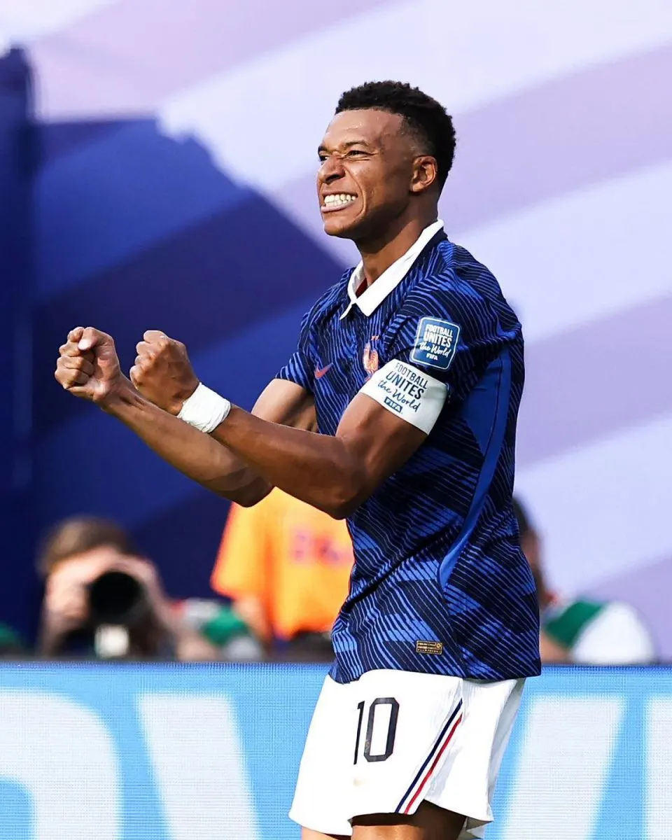 "También sabemos jugar al fútbol sucio", manifestó Mbappé tras el triunfo