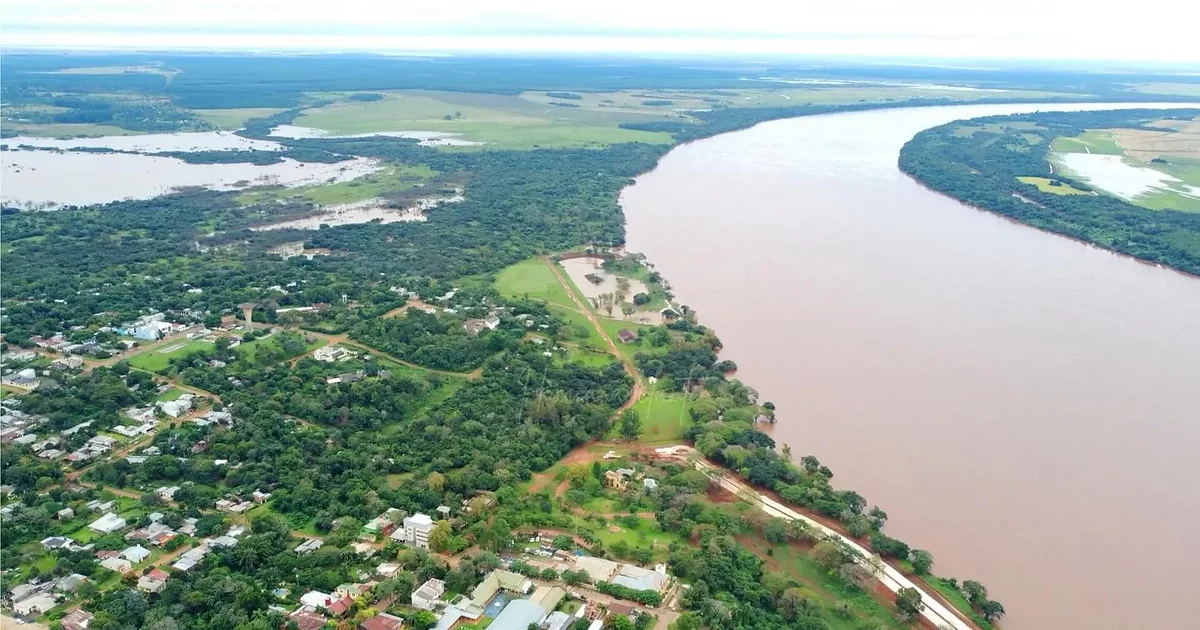 Cerraron la costanera de Santo Tomé por la creciente del río Uruguay
